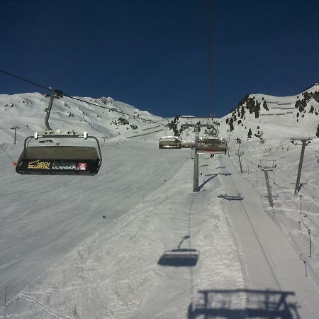 Studio Hochzillertal Mit Sauna & E-Ladestation Apartment Ried im Zillertal Luaran gambar