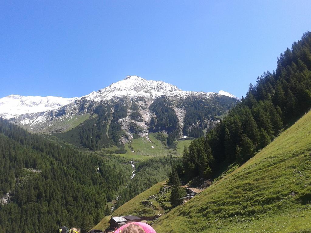 Studio Hochzillertal Mit Sauna & E-Ladestation Apartment Ried im Zillertal Luaran gambar