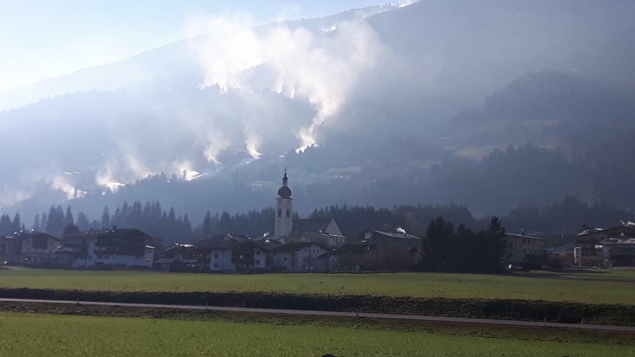 Studio Hochzillertal Mit Sauna & E-Ladestation Apartment Ried im Zillertal Luaran gambar